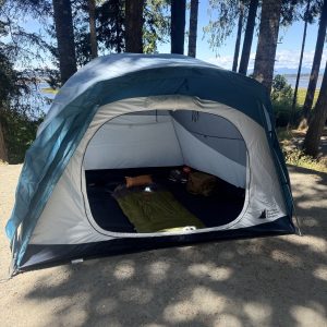 1-4 Person Tide & Trail Package